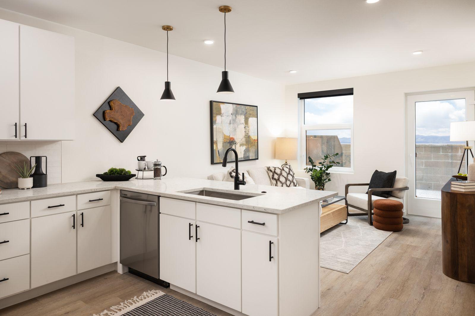 I64 A1696 Edit p 1600